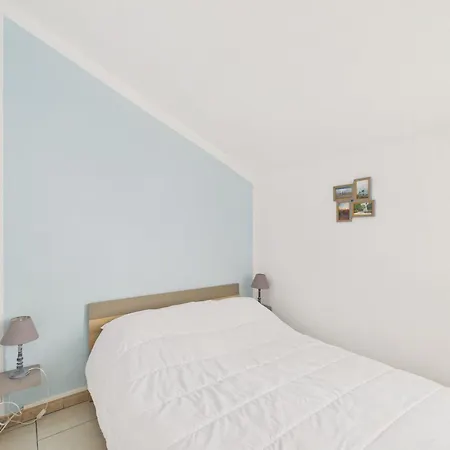 Maison Pour 4 Avec Terrasse A 200m De La 度假居