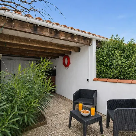 Maison Pour 4 Avec Terrasse A 200m De La