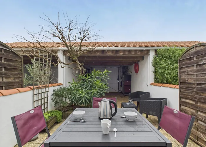Ferienhaus Maison Pour 4 Avec Terrasse A 200m De La